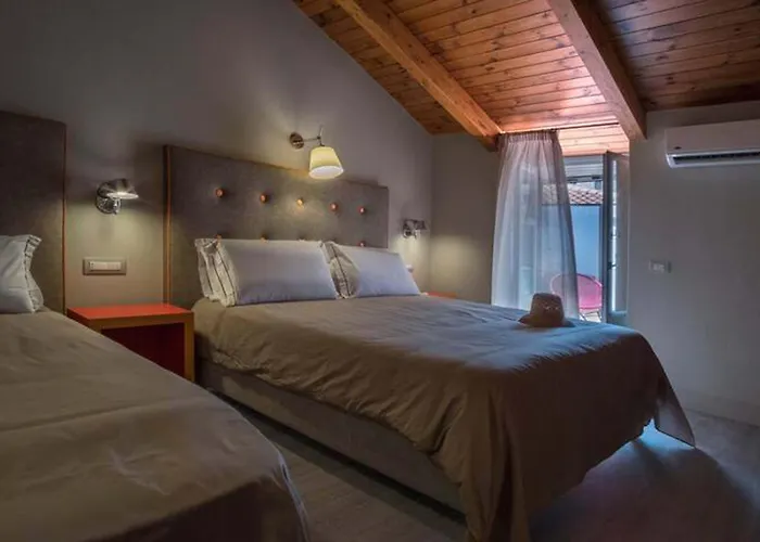 - Felice Сорренто